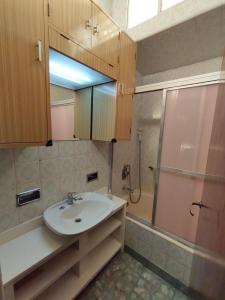 Phòng tắm tại La Casa de la Oma +51 ảnh