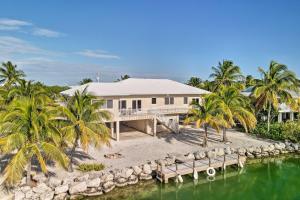 Oceanfront Sugarloaf Key Home with Private Dock