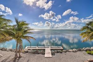 Oceanfront Sugarloaf Key Home with Private Dock