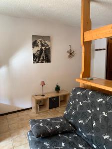 Posezení v ubytování 155 Piste dans mon canapé