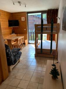 Kuchyň nebo kuchyňský kout v ubytování 155 Piste dans mon canapé