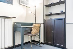 A kitchen or kitchenette at Cosy Studio Brera & Moscova!