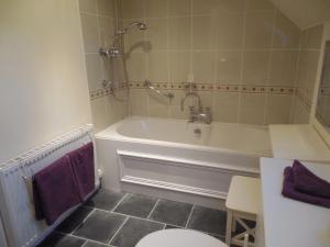 A bathroom at Robin's Rest 