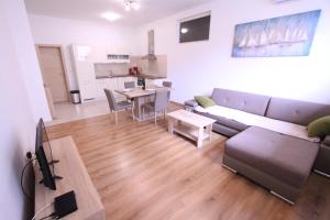Kuchyňa alebo kuchynka v ubytovaní Apartman Darija