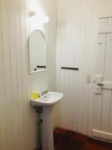 A bathroom at Verde Lujan Delta