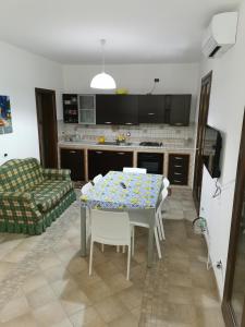 Prostor za ručavanje u apartmanu