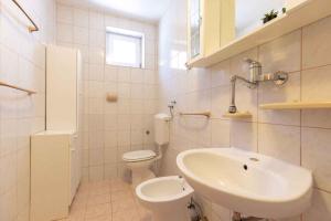 Koupelna v ubytování Apartment Rogoznica - Sibenik Riviera 36429