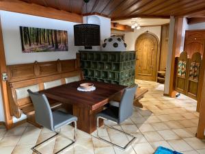 Istumisnurk majutusasutuses Hotel - Pension Scheiblechner