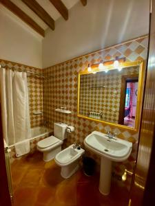 Ett badrum på Hostal Villa Verde-Adults Only