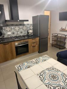 Η κουζίνα ή μικρή κουζίνα στο Suite Fontanella +29 φωτογραφίες
