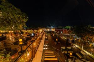 米松德尔马赫酒店餐厅或其他用餐的地方