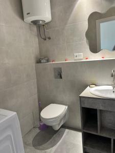 Φωτογραφία από το άλμπουμ του New Marine Apartment σε Yuzhne