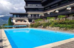 Kolam renang di atau dekat dengan Alpenrose Saint Gervais les Bains