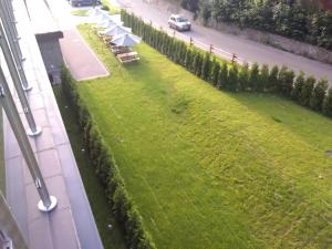 Ogród w obiekcie Kurort Kozubnik Apartament 33 Wellness &SPA
