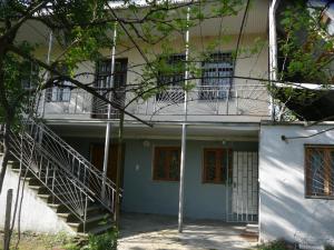 Gallery image of Gvirilas Sakhli Guest House in Khashuri