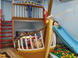 Foto dalla galleria di 墾丁舍廷親子會館 KT13 Hotel a Nanwan