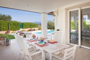 Μπαλκόνι ή βεράντα στο Villa Mexico-Con Piscina e Whirpool