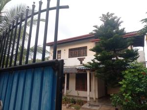 Bygningen som villaen ligger i