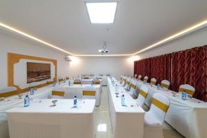 Konferenční prostory v ubytování PrideInn Hotel Nyali + 23 fotografií