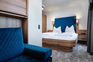 Postel nebo postele na pokoji v ubytování Lerchs Landhotel