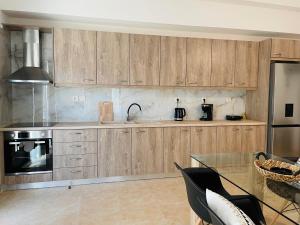A kitchen or kitchenette at Michael's House - Argostoli Még 14 kép