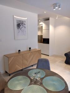 Posedenie v ubytovaní Apartament Źródlana Ski 300M