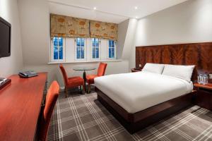 Radisson Blu Edwardian Grafton Hotel, London