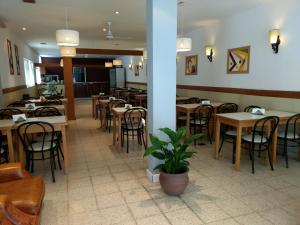 Restaurace v ubytování Hotel Corales