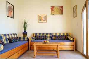 Χώρος καθιστικού στο Summer Home of Skaleta beach