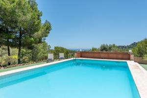 Basen w obiekcie Finca Bosc de Can Alou by Mallorca House Rent lub w pobliżu