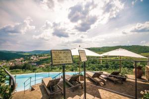 A general mountain view or a mountain view taken from the country house