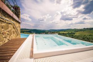 The swimming pool at or close to Capannelle Wine Resort