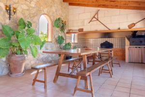 A kitchen or kitchenette at Finca Sa Real by Mallorca House Rent