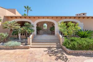 A garden outside Finca Sa Real by Mallorca House Rent