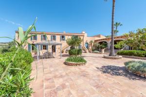 A garden outside Finca Sa Real by Mallorca House Rent