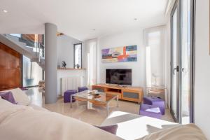TV a/nebo společenská místnost v ubytování Villa Varadero by Mallorca House Rent