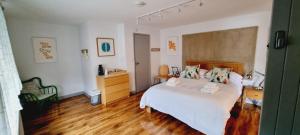 En eller flere senger på et rom på B - Simply Rooms