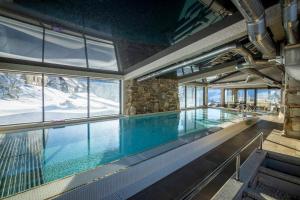 Bazén v ubytování Erlebachova Bouda, hotel - Resort Svatý František nebo v jeho okolí