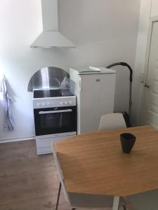 Kuchyň nebo kuchyňský kout v ubytování Hus ved skov