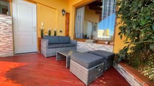 A seating area at Apartamento Aymara de StarApsTenerife