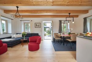 Istumisnurk majutusasutuses Seechalet Traunsee