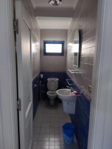 A bathroom at 2bed rooms 95m, Garden&sea view, first floor, Family only دور اول بمدخل مستقل