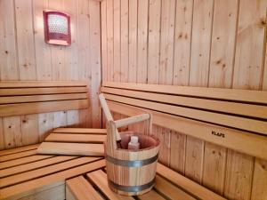 Zdjęcie z galerii obiektu Schöne Wohnung mit Ausblick, Sauna und Hot-Pot in Westendorf, Tirol w mieście Westendorf