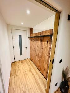 Zdjęcie z galerii obiektu Schöne Wohnung mit Ausblick, Sauna und Hot-Pot in Westendorf, Tirol w mieście Westendorf