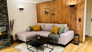 Część wypoczynkowa w obiekcie Schöne Wohnung mit Ausblick, Sauna und Hot-Pot in Westendorf, Tirol