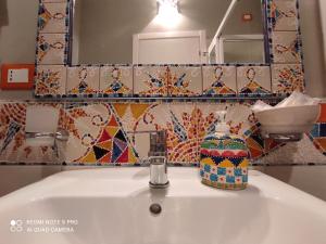 A bathroom at Case Vacanza Le Casette