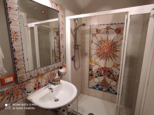 A bathroom at Case Vacanza Le Casette