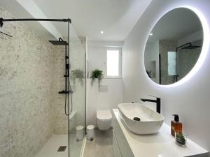 Un baño de Cosy flat with magnificent views in L'Albir