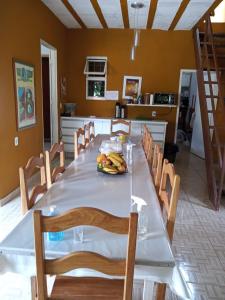 En restaurang eller annat matställe på Suites Cerrado
