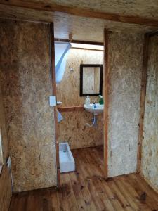Ванна кімната в Cabañas el mirador del tomine